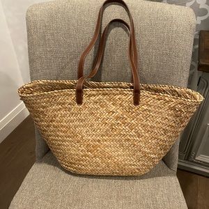 Woven tote